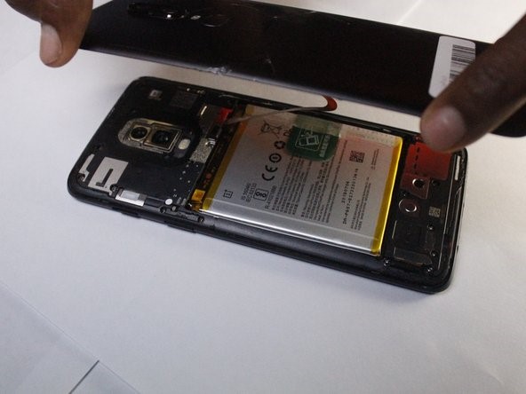 تعویض باتری گوشی  OnePlus 6