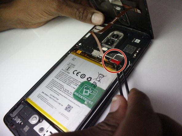 تعویض باتری گوشی  OnePlus 6